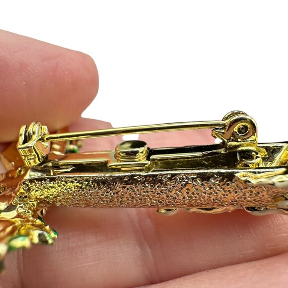 Vintage Gold Tone Candle Holly Christmas Brooch Holiday Jewelry Accessory - Picture 8 of 9